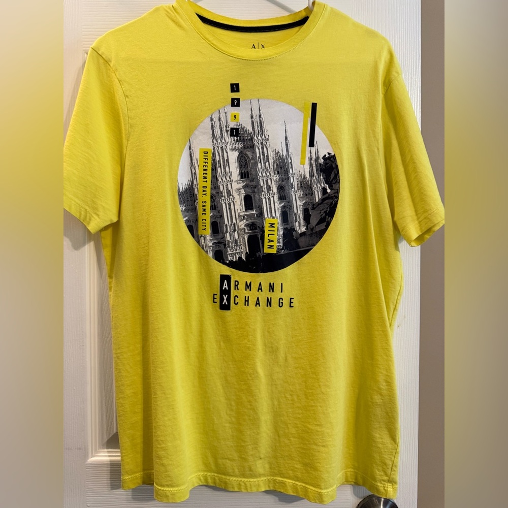 Armani Exchange | Graphic T-Shirt | Size: M